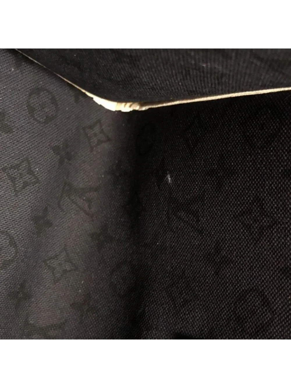 ★SOLD★ Louis Vuitton LV Crafty on the Go GM Bag Creme Rouge - Picture 8 of 8